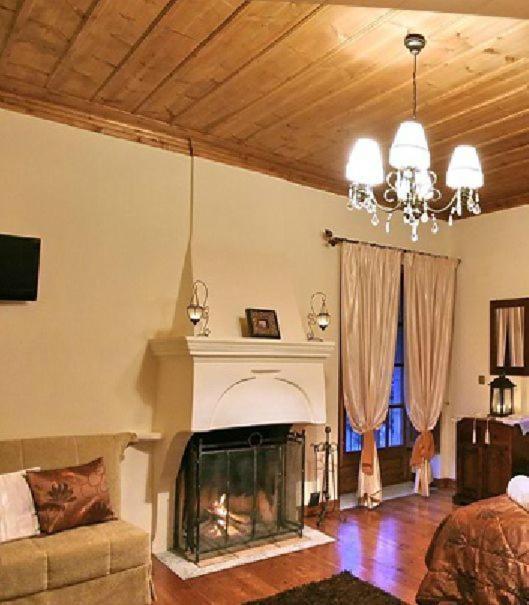 Archontiko Tis Zois Hotell Stemnitsa Rum bild